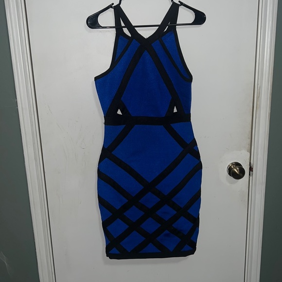 Blue and back elegant dress. Lovely for a night out! - Picture 1 of 3